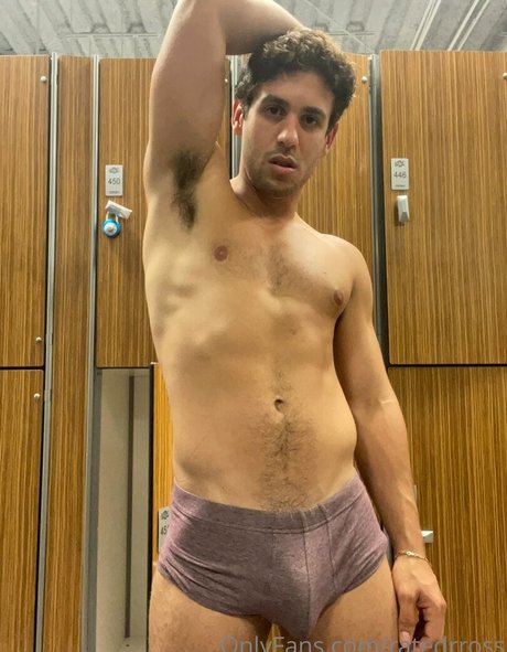 Foto di nudo di fuga di OnlyFans di Ratedrross