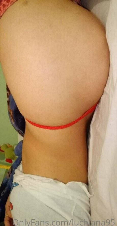 Foto di nudo di fuga di OnlyFans di Luchiana95