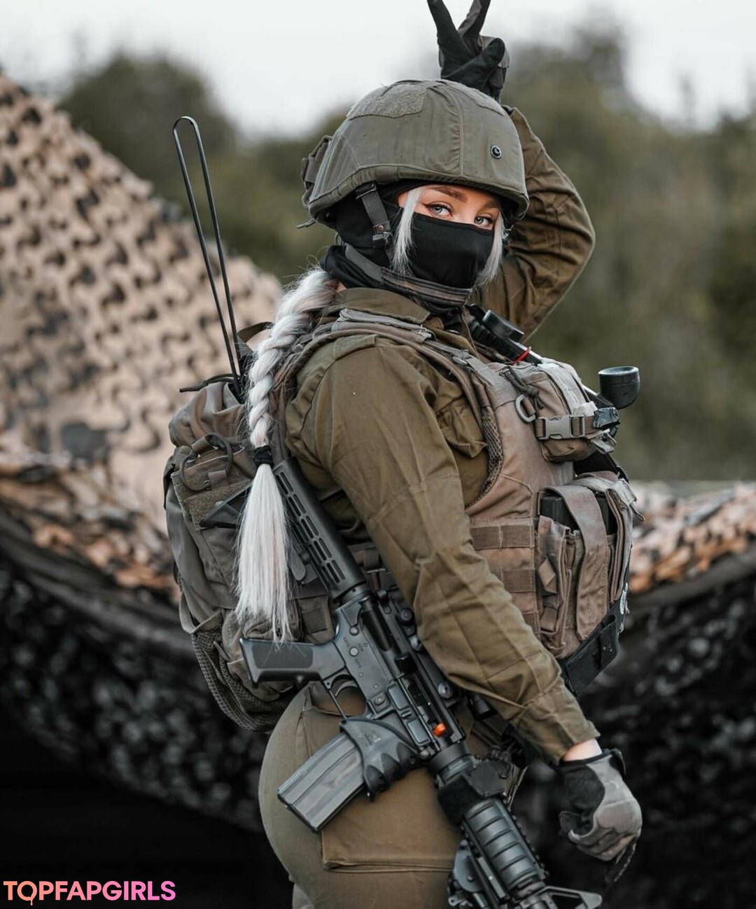 Foto di nudo di fuga di OnlyFans di Girls With Guns #530 Foto di nudo di fuga di OnlyFans di Girls With Guns #530