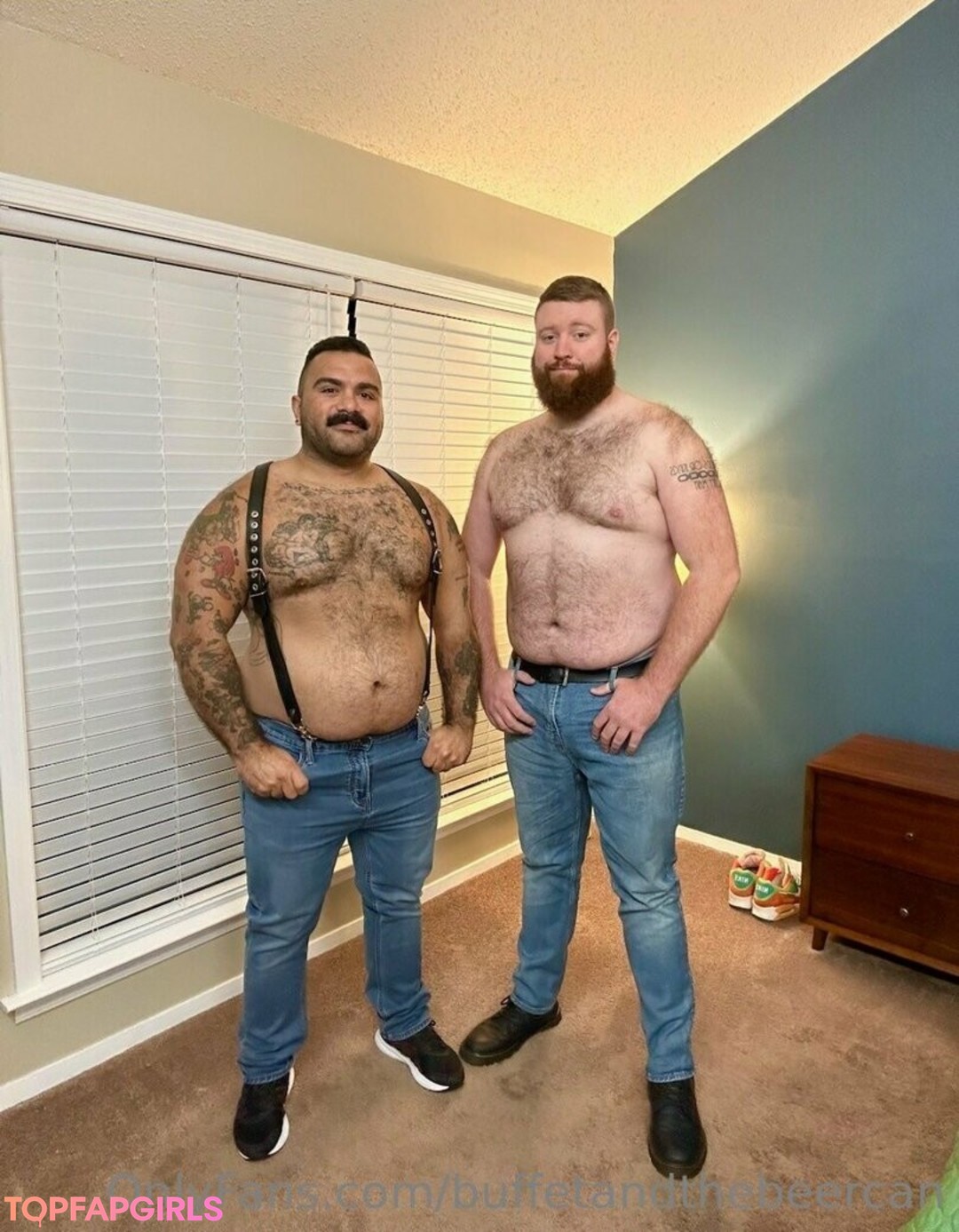 Foto di nudo di fuga di OnlyFans di Buffetandthebeercan #41 Foto di nudo di fuga di OnlyFans di Buffetandthebeercan #41