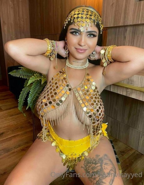 Foto di nudo di fuga di OnlyFans di Saanvisays