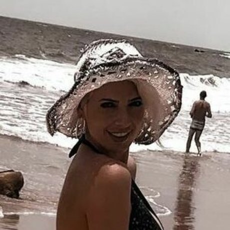 Foto di nudo di fuga di OnlyFans di Tamara Bella