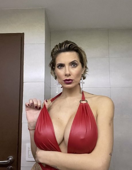 Foto di nudo di fuga di OnlyFans di Tamara Bella