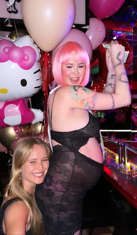 Foto di nudo di fuga di OnlyFans di Ireland Baldwin