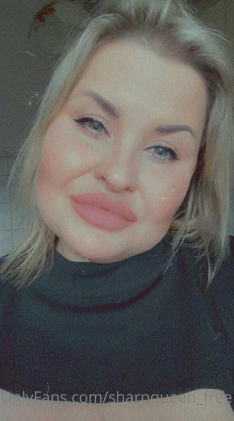 Foto di nudo di fuga di OnlyFans di Sharpqueenfree
