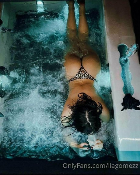 Foto di nudo di fuga di OnlyFans di Liagomezzz