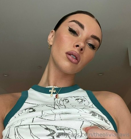 Foto di nudo di fuga di OnlyFans di Theoliviadavis