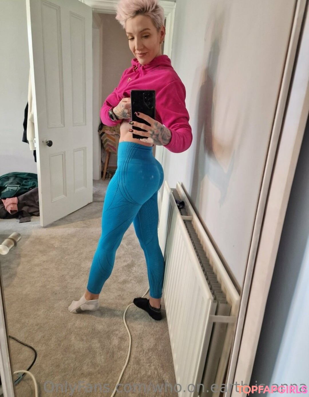 Foto di nudo di fuga di OnlyFans di Whoonearthisanna #11 Foto di nudo di fuga di OnlyFans di Whoonearthisanna #11