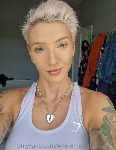 Foto di nudo di fuga di OnlyFans di Whoonearthisanna