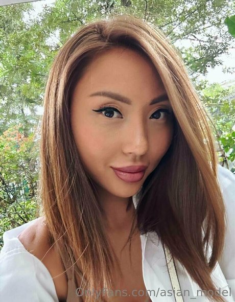 Asianmodel
