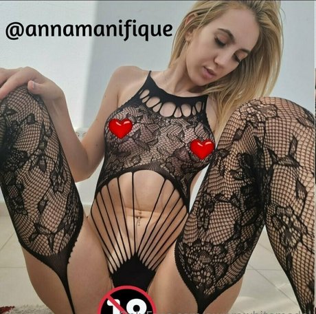 Foto di nudo di fuga di OnlyFans di Aurorawhitemodel