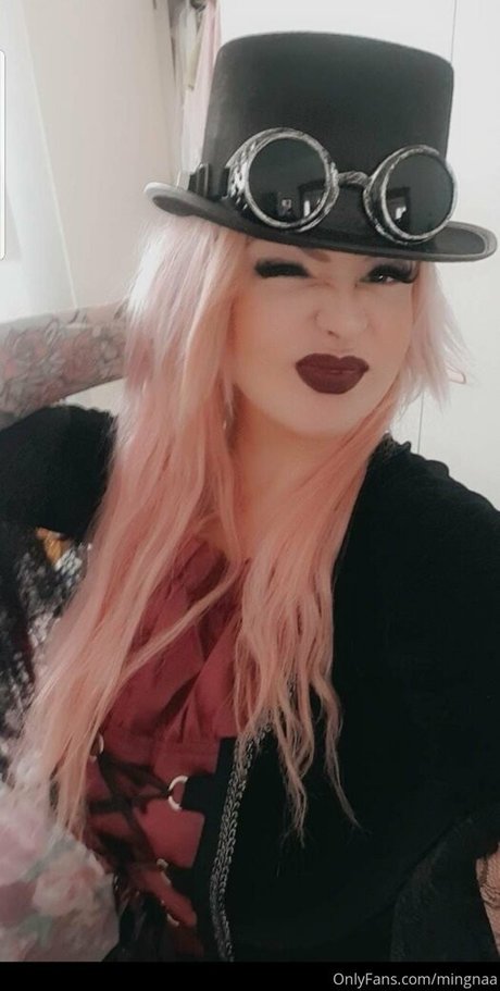 Foto di nudo di fuga di OnlyFans di Mingnaa