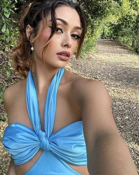 Foto di nudo di fuga di OnlyFans di Angelica Jensen