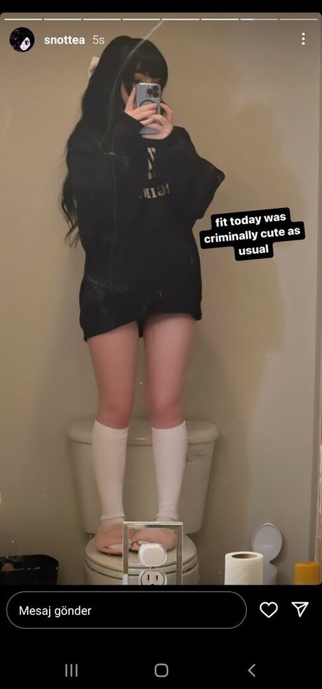 Foto di nudo di fuga di OnlyFans di Snottea