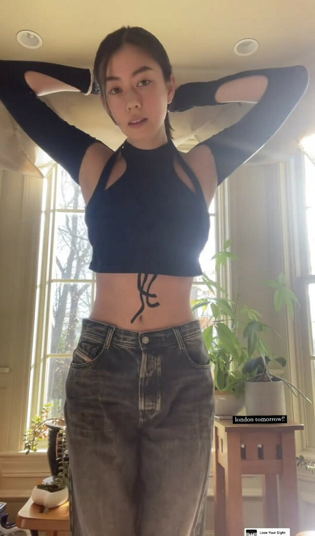 Foto di nudo di fuga di OnlyFans di Lauren Tsai