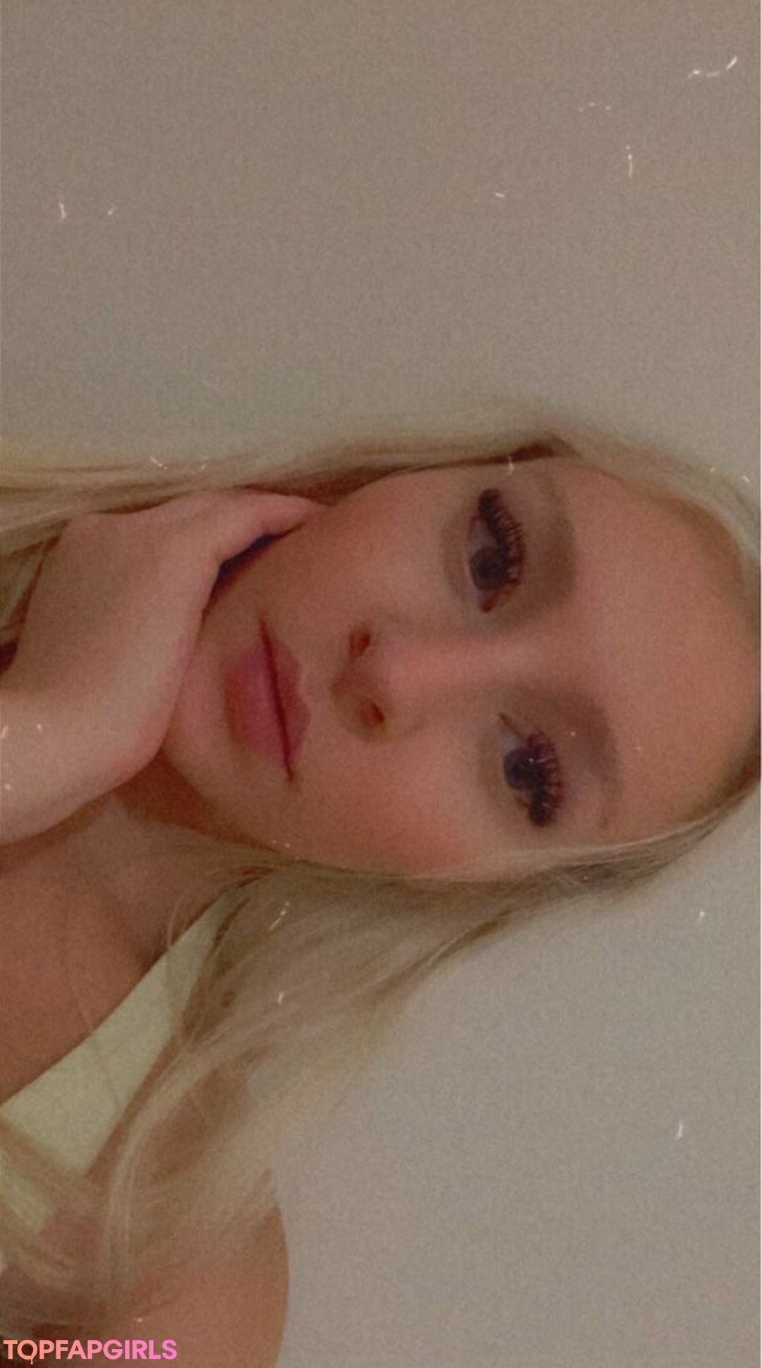 Foto di nudo di fuga di OnlyFans di Freshmanblondie18 #24 Foto di nudo di fuga di OnlyFans di Freshmanblondie18 #24