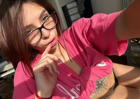 Foto di nudo di fuga di OnlyFans di Babyyluxury