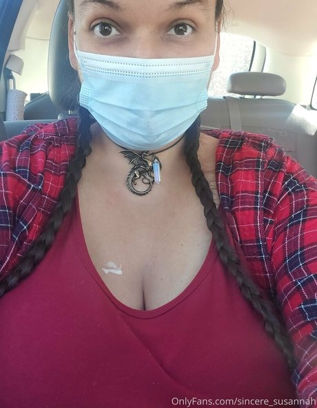 Foto di nudo di fuga di OnlyFans di Sinceresusannah