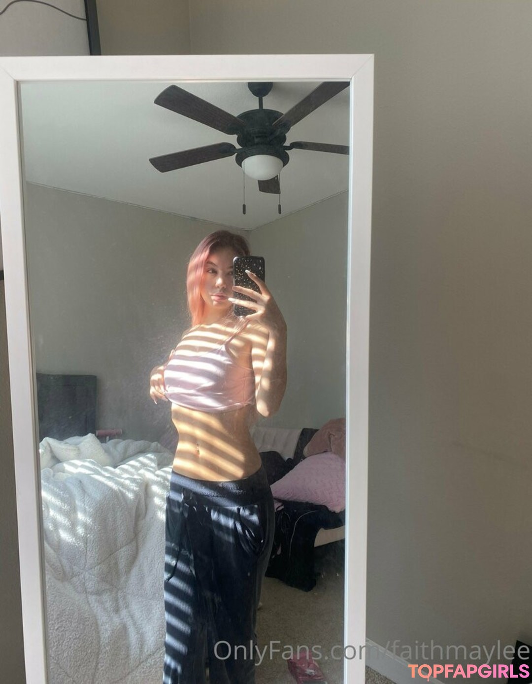 Foto di nudo di fuga di OnlyFans di Midnightangel999 #25 Foto di nudo di fuga di OnlyFans di Midnightangel999 #25