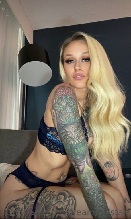 Foto di nudo di fuga di OnlyFans di Dreamdollstarr