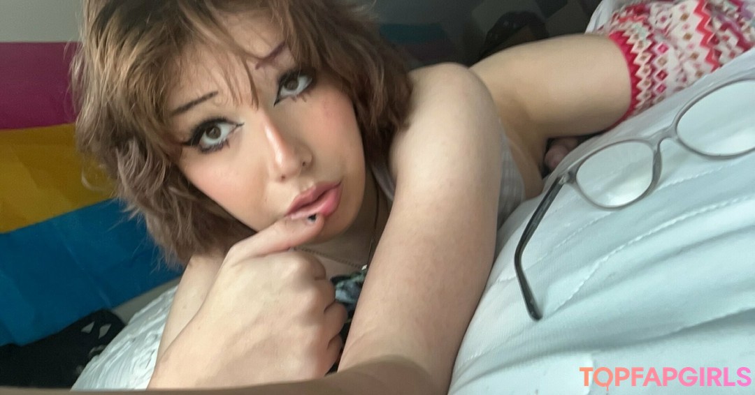 Foto di nudo di fuga di OnlyFans di Theiconicashley #12 Foto di nudo di fuga di OnlyFans di Theiconicashley #12