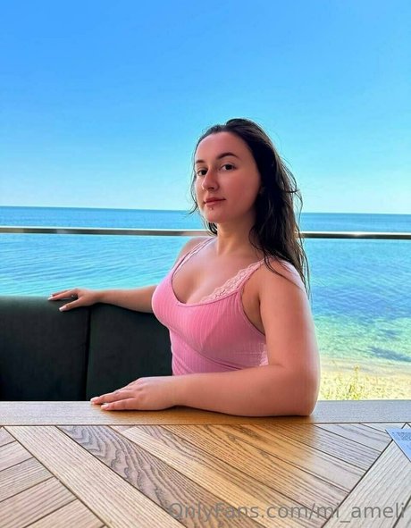 Foto di nudo di fuga di OnlyFans di Miameli