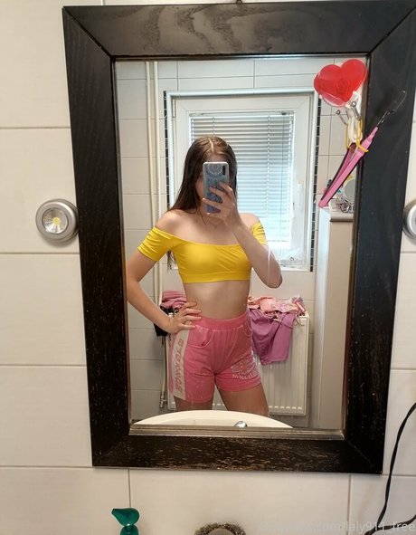 Foto di nudo di fuga di OnlyFans di Laly911free