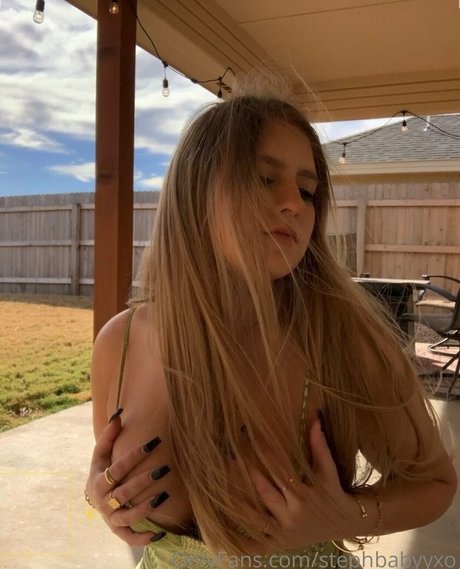 Foto di nudo di fuga di OnlyFans di Stephbabyyxo