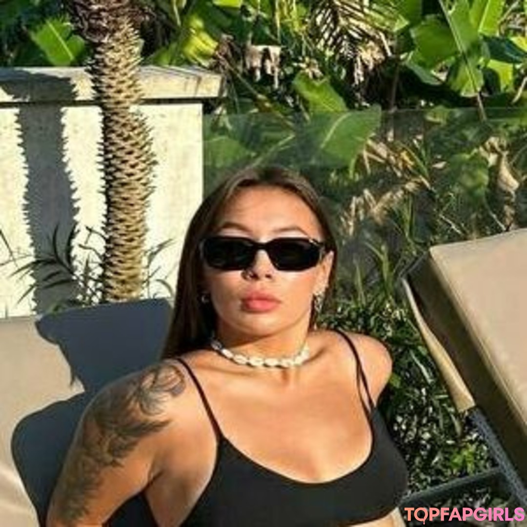 Foto di nudo di fuga di OnlyFans di Sashaasian #21 Foto di nudo di fuga di OnlyFans di Sashaasian #21