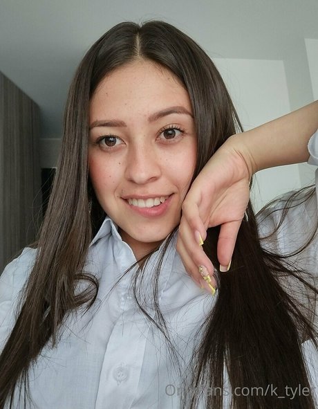 Foto di nudo di fuga di OnlyFans di Laurenscoott