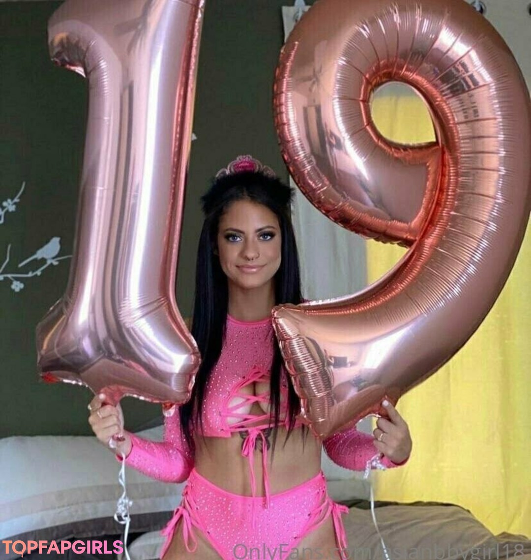 Foto di nudo di fuga di OnlyFans di Asianbbygirl18 #109 Foto di nudo di fuga di OnlyFans di Asianbbygirl18 #109