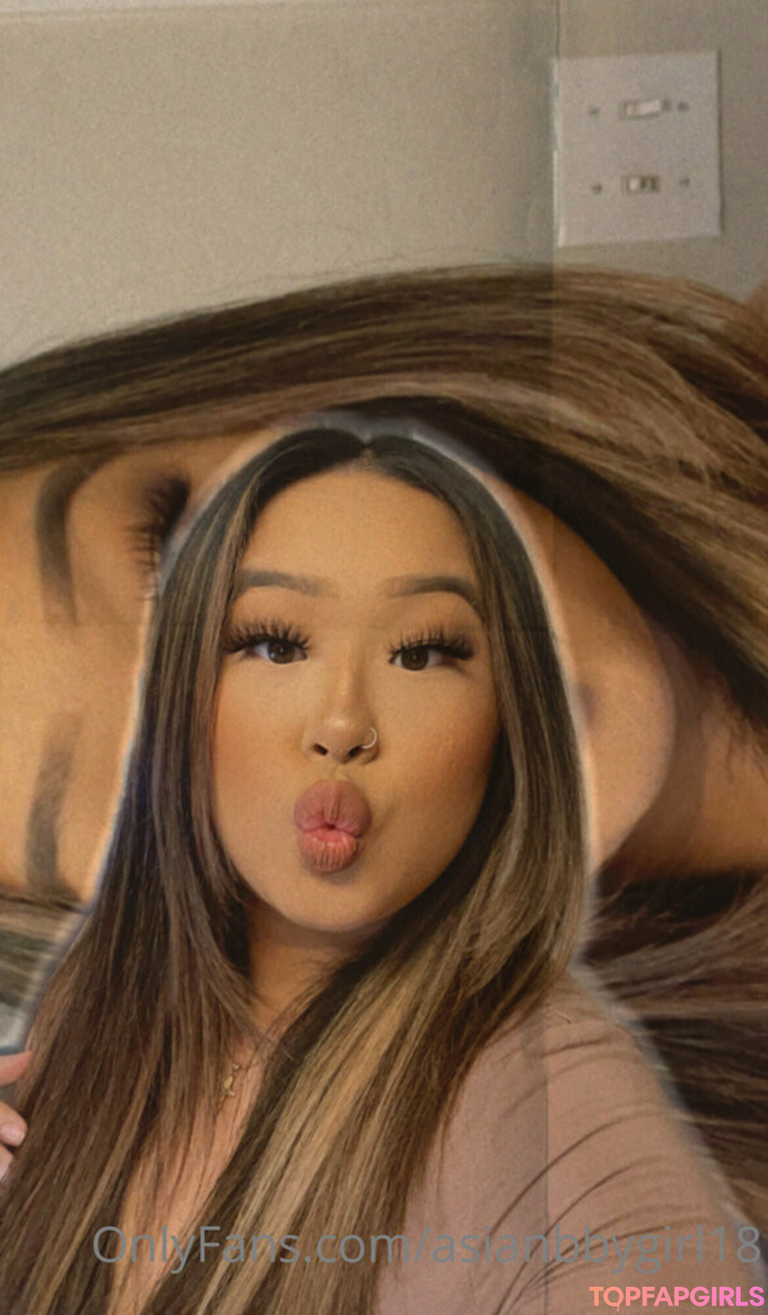 Foto di nudo di fuga di OnlyFans di Asianbbygirl18 #116 Foto di nudo di fuga di OnlyFans di Asianbbygirl18 #116