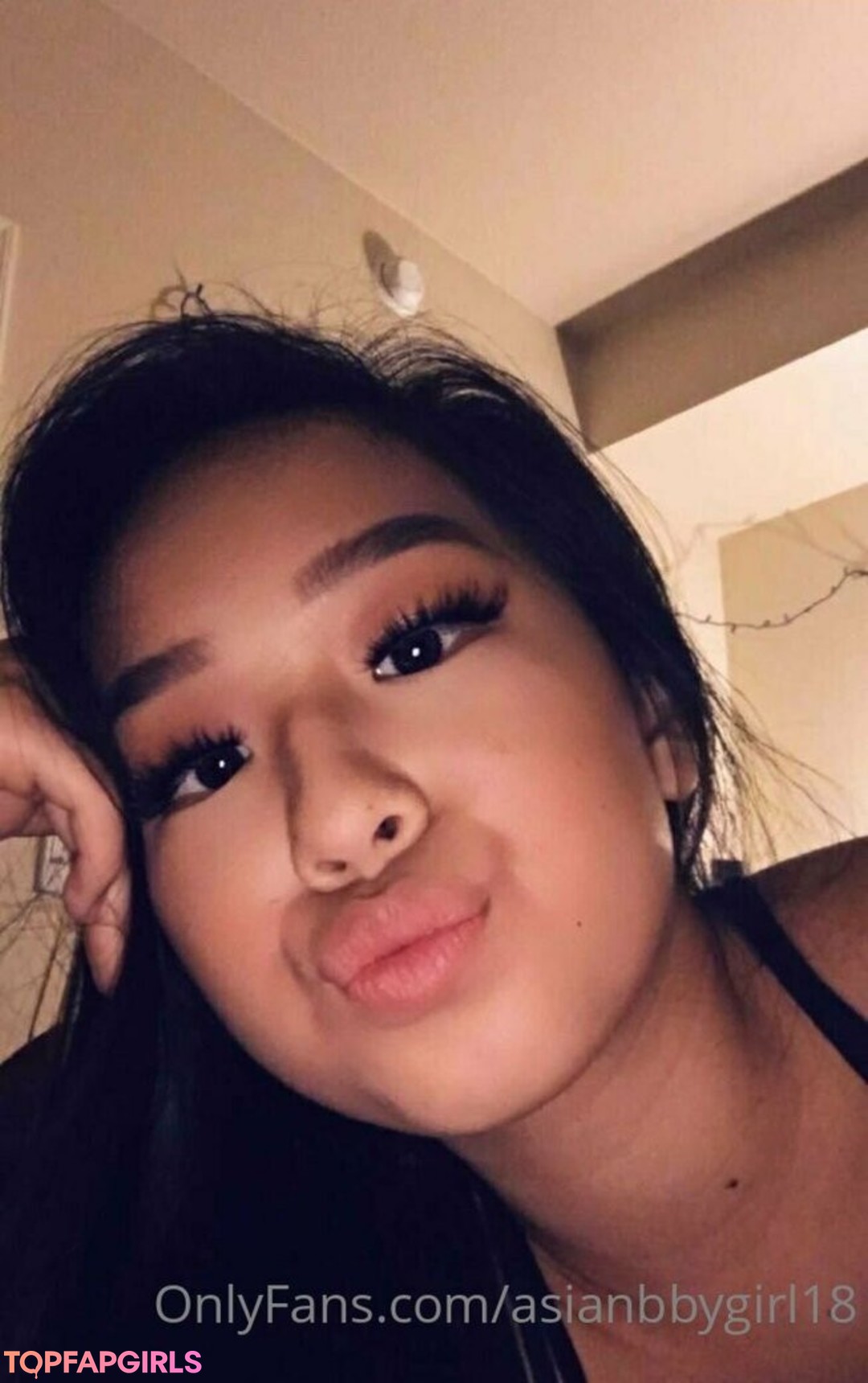 Foto di nudo di fuga di OnlyFans di Asianbbygirl18 #99 Foto di nudo di fuga di OnlyFans di Asianbbygirl18 #99