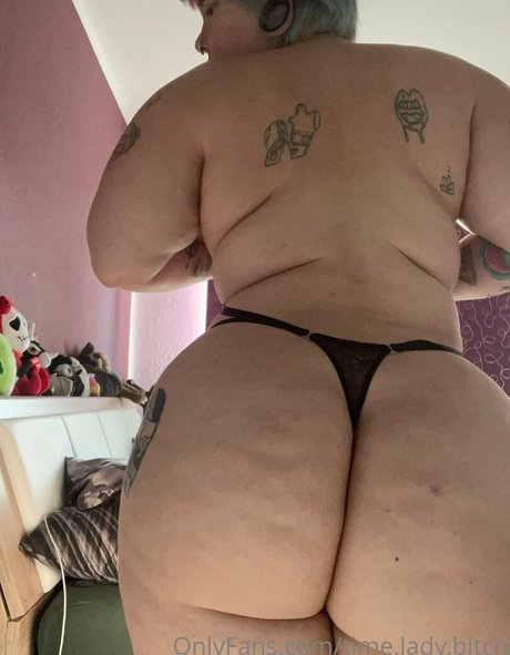 Foto di nudo di fuga di OnlyFans di Timeladybitch