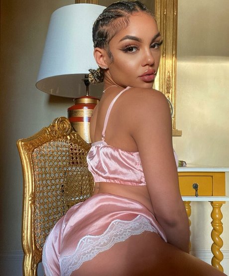 Foto di nudo di fuga di OnlyFans di Imannijackson