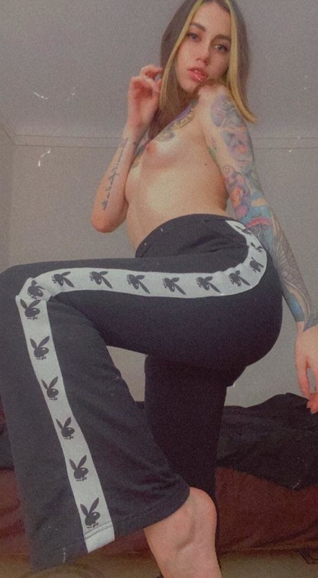 Foto di nudo di fuga di OnlyFans di Amisakurami