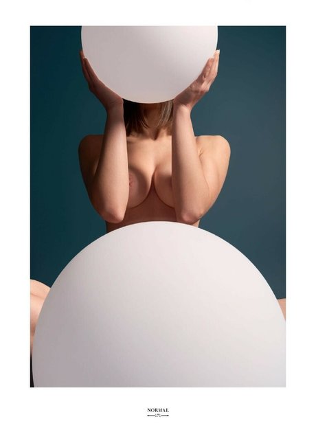 Foto di nudo di fuga di OnlyFans di Nausicaa Yami