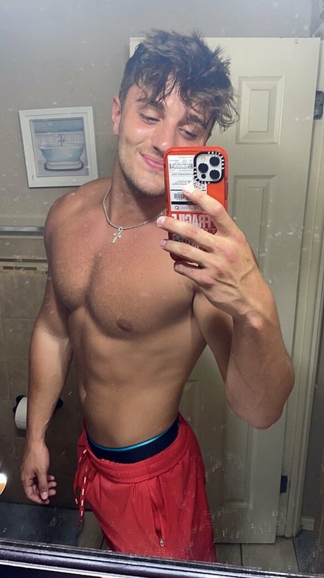Foto di nudo di fuga di OnlyFans di Jfit98