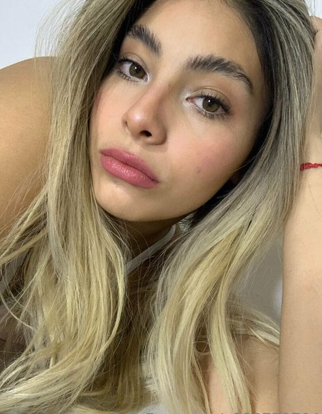 Foto di nudo di fuga di OnlyFans di Kendallbelmont