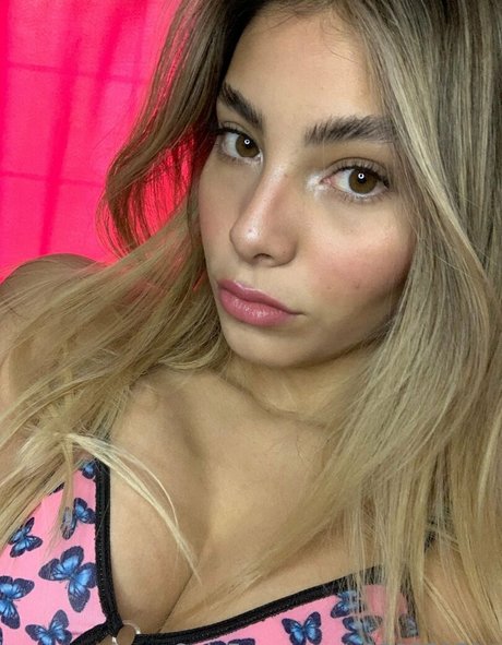 Foto di nudo di fuga di OnlyFans di Kendallbelmont