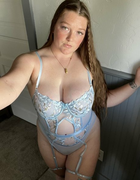 Foto di nudo di fuga di OnlyFans di Kass Queen