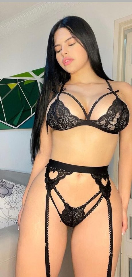 Foto di nudo di fuga di OnlyFans di Kimberly Delgado