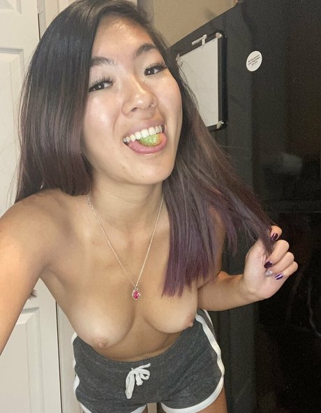Foto di nudo di fuga di OnlyFans di Stonerlaceyyy