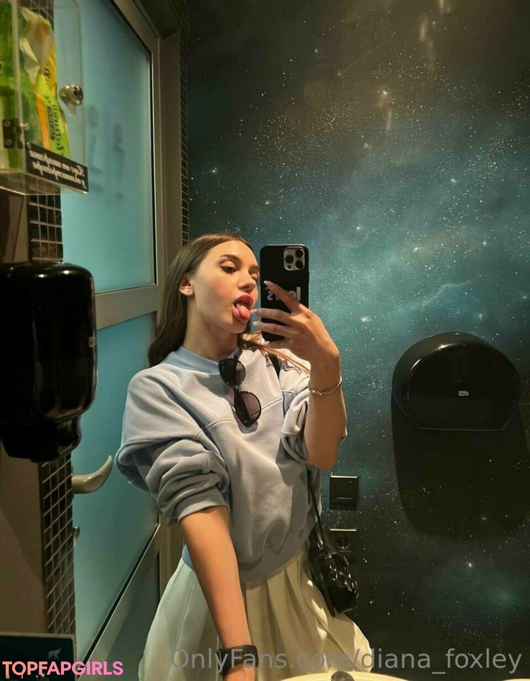 Foto di nudo di fuga di OnlyFans di Dianafoxley #72 Foto di nudo di fuga di OnlyFans di Dianafoxley #72
