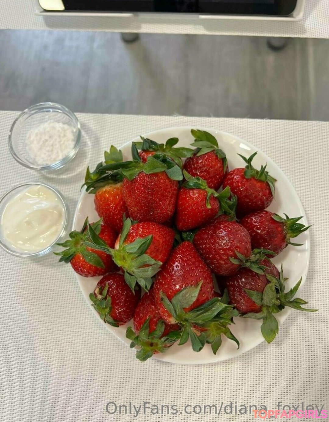 Foto di nudo di fuga di OnlyFans di Dianafoxley #74 Foto di nudo di fuga di OnlyFans di Dianafoxley #74