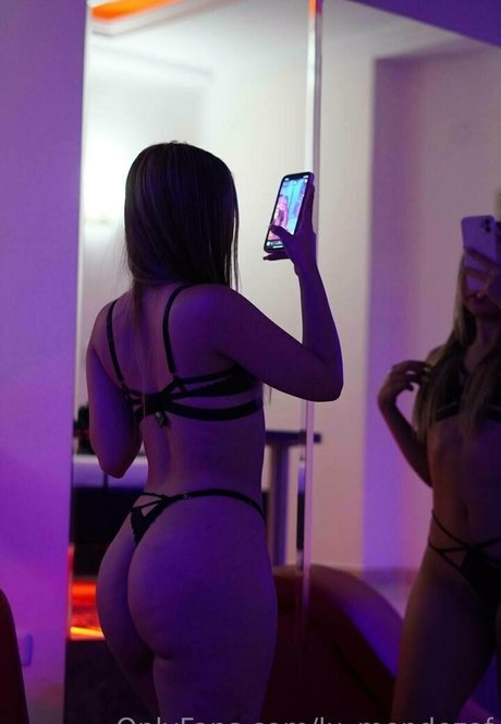 Foto di nudo di fuga di OnlyFans di Lumendezof
