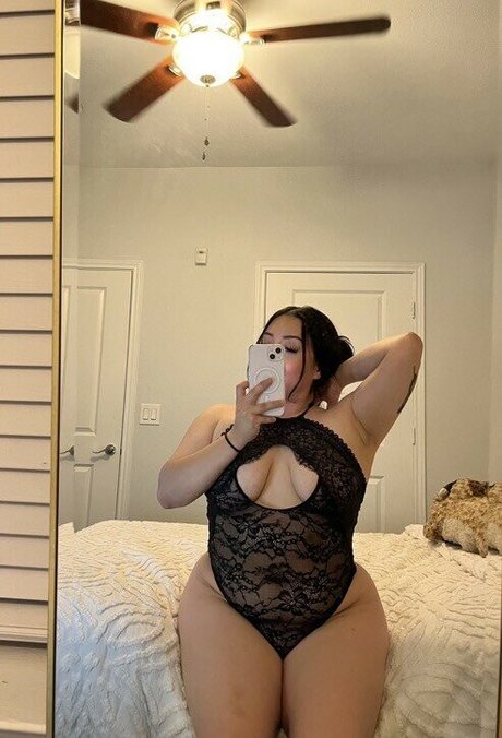 Foto di nudo di fuga di OnlyFans di Realtxhottie
