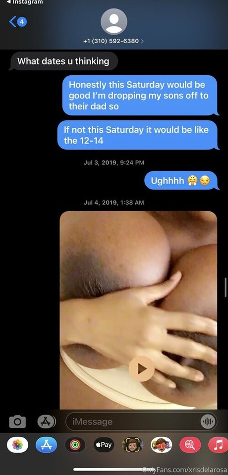 Foto di nudo di fuga di OnlyFans di Xris Delarosa