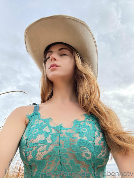 LunaBenna