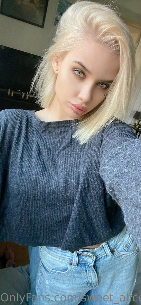 Foto di nudo di fuga di OnlyFans di Sweet Aliceee